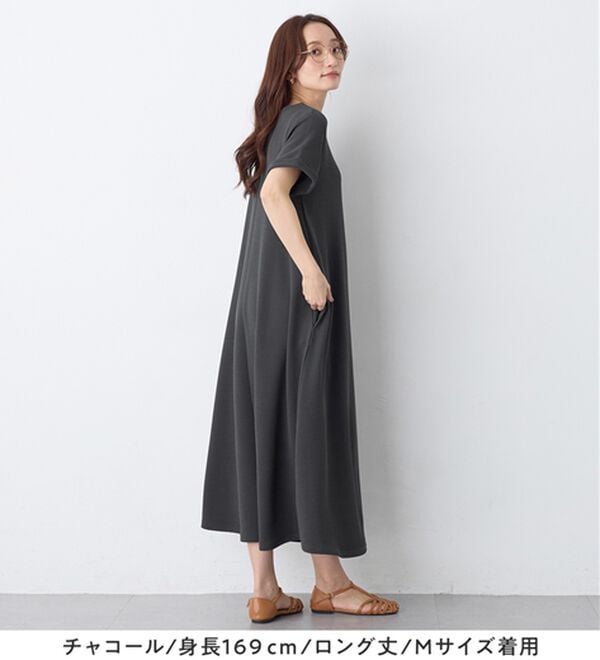 「ひんやり＆シワになりにくい　丈が選べる！エンボス素材Ａラインワンピース（カットソーワンピース）」｜詳細画像