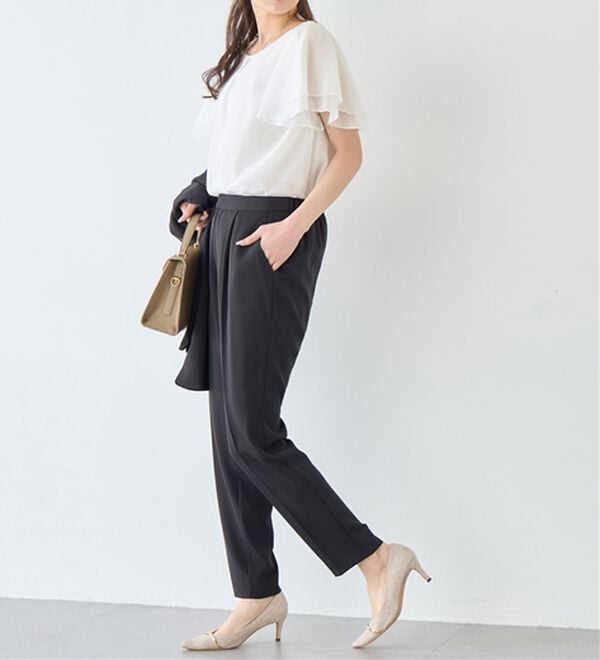 alotta（アロッタ）の「【５つの機能付】ひんやり！インナー付きフリル袖シフォンタックブラウス（ブラウス）」｜詳細画像