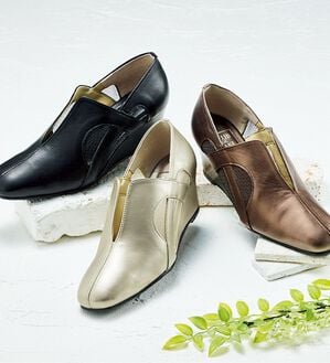 BELLUNA（ベルーナ）の「４Ｅ牛革エレガントラインシューズ（パンプス）」｜詳細画像