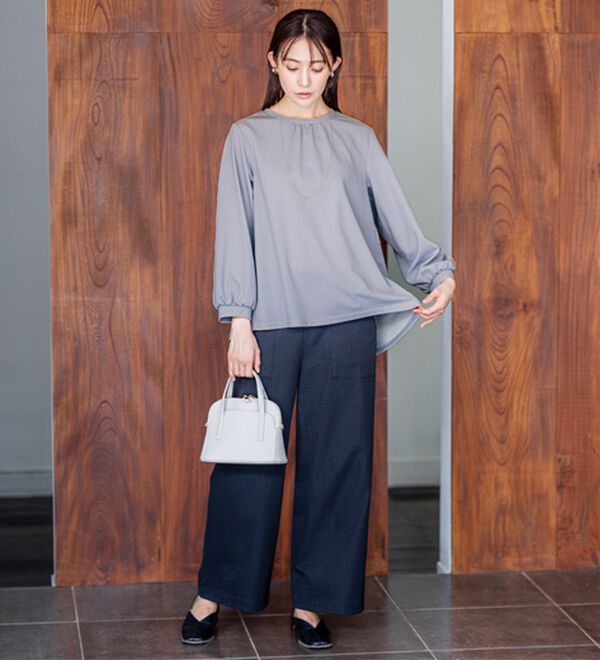 BELLUNA（ベルーナ）の「【再入荷】ボリューム袖美人顔バックフレアーＴブラウス（ブラウス）」｜詳細画像