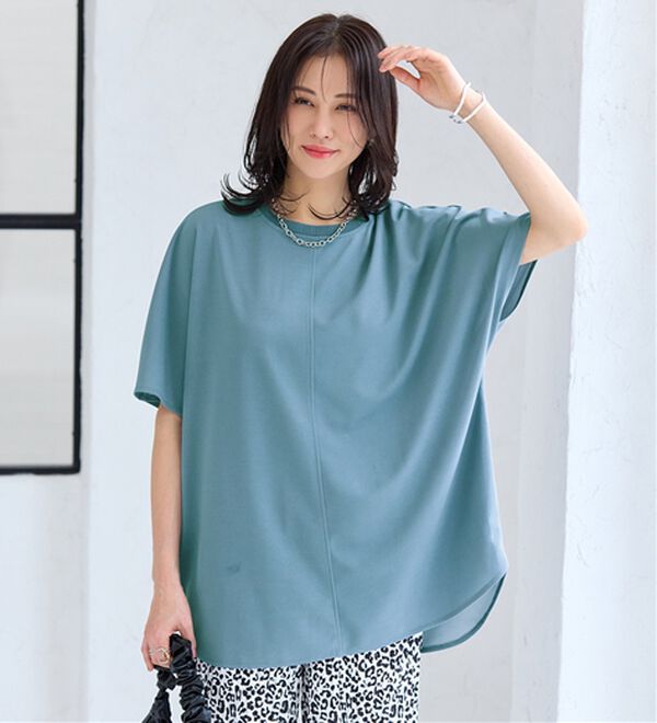 BELLUNA（ベルーナ）の「【接触冷感】Ｔシャツ感覚なのにきちんとブラウス見え！半袖プルオーバー（カットソー）」｜詳細画像