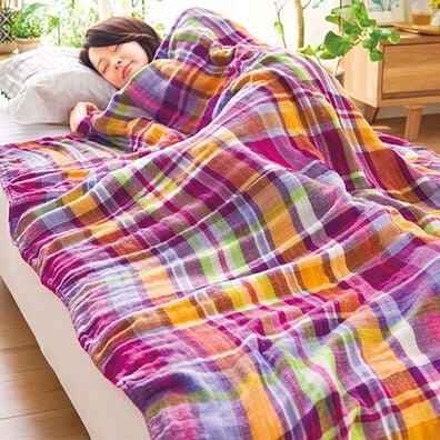 「ふんわり柔らか５重ガーゼケット（肌掛布団・タオルケット）」