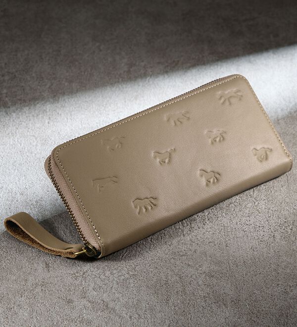 ルフラン（ルフラン）の「＜豊岡工房＞馬九行久開運祈願財布（財布・パスケース）」｜詳細画像