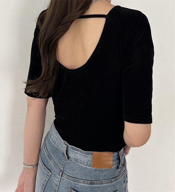 GeeRA（ジーラ）の「ベロアバックオープンカットソー（カットソー）」｜詳細画像