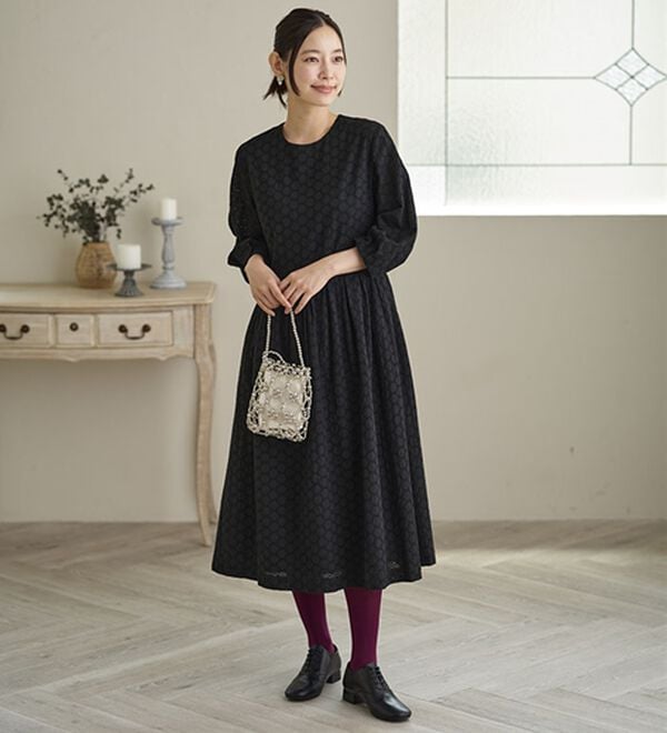 BELLUNA（ベルーナ）の「サークルレースタック使いゆったりワンピース（その他ワンピース）」｜詳細画像