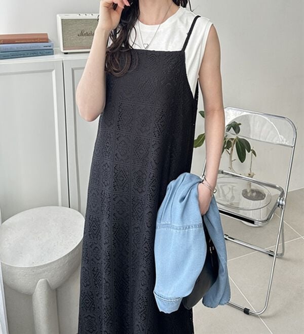 GeeRA（ジーラ）の「前後２ＷＡＹパネルレースキャミワンピース（その他ワンピース）」｜ブラック