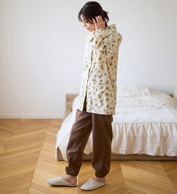 LAVIENNE（ラヴィエンヌ）の「ソフトでかるぽかフリースパジャマ（パジャマ・ルームウェア）」｜詳細画像