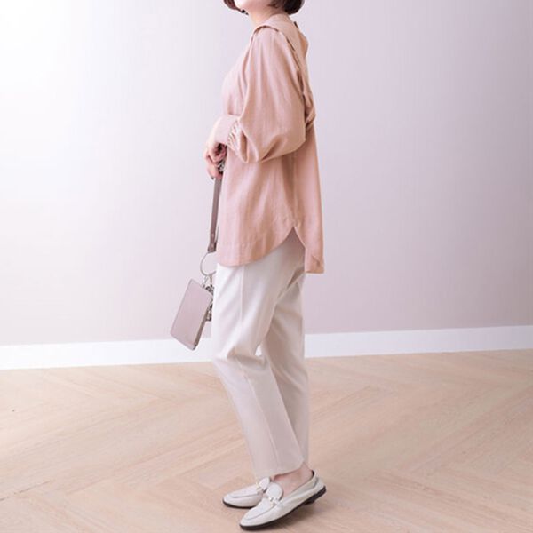 BELLUNA（ベルーナ）の「ビンテージ素材肩タックデザインブラウス（ブラウス）」｜詳細画像