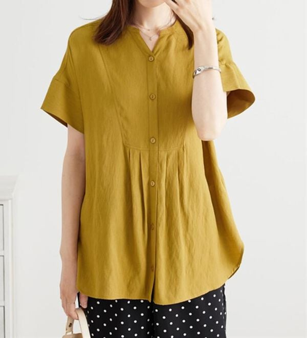 BELLUNA（ベルーナ）の「麻調素材タック使いシャツチュニック（ブラウス）」｜詳細画像