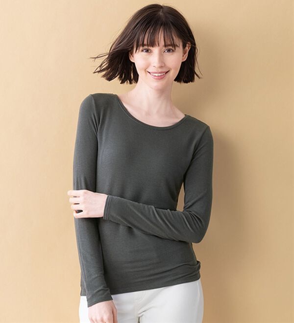 LAVIENNE（ラヴィエンヌ）の「カシミヤ入りクルーネックプルオーバー（肌着・インナーウェア）」｜詳細画像