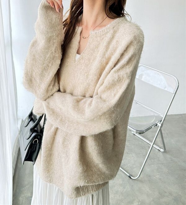 GeeRA（ジーラ）の「キーネック起毛ゆるニット（ニット・セーター）」｜詳細画像