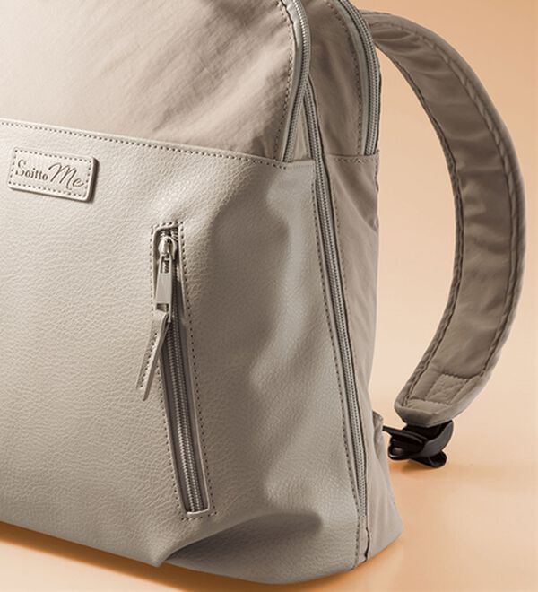 BELLUNA（ベルーナ）の「＜Ｓｏｉｔｔｏ　Ｍｅ＞中身が見やすい３層リュック（リュック）」｜詳細画像