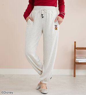 BELLUNA（ベルーナ）の「＜Ｄｉｓｎｅｙ＞【ミッキー】裾ゴム入り刺しゅう裏毛パンツ（その他パンツ）」｜オートミール