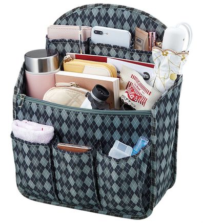 BELLUNA（ベルーナ）の「保温保冷スペース付リュックインバッグ（ポーチ）」