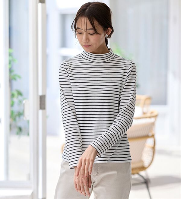 BELLUNA（ベルーナ）の「綿混リブハイネックプルオーバー（カットソー）」｜詳細画像