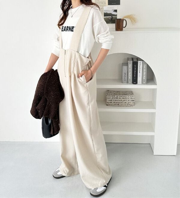 GeeRA（ジーラ）の「フロントジップハイウエストサロペット（オールインワン）」｜詳細画像