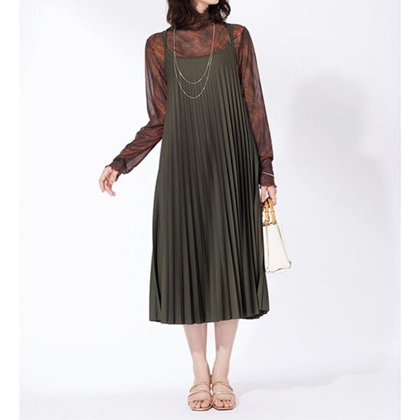 BELLUNA（ベルーナ）の「バックリボン使いプリーツキャミワンピース（その他ワンピース）」｜詳細画像