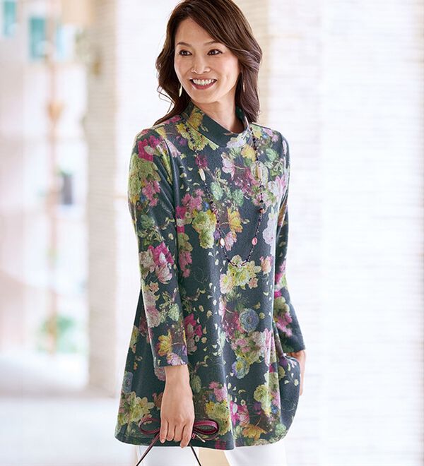 BELLUNA（ベルーナ）の「起毛素材プリントデザインチュニック（チュニック）」｜詳細画像