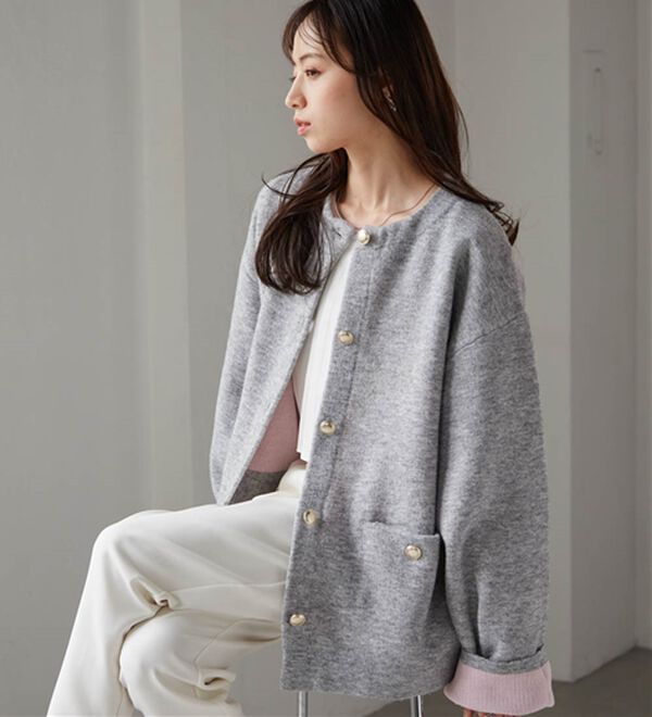 RANAN（ラナン）の「裏配色ゴールド調ボタンニットコーディガン（ニットカーディガン）」｜詳細画像