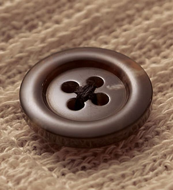 BELLUNA（ベルーナ）の「ウール調切替ボタン使いプルオーバー（カットソー）」｜詳細画像