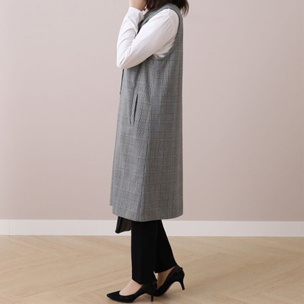 BELLUNA（ベルーナ）の「ボタン使いジャンパードレス（ジャンパースカート）」｜詳細画像