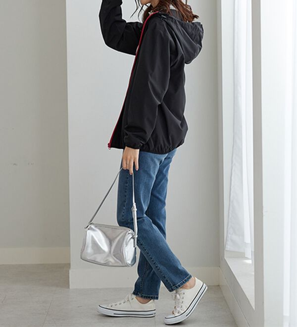 BELLUNA（ベルーナ）の「花粉対策！防風&times;はっ水パーカー（ブルゾン）」｜詳細画像