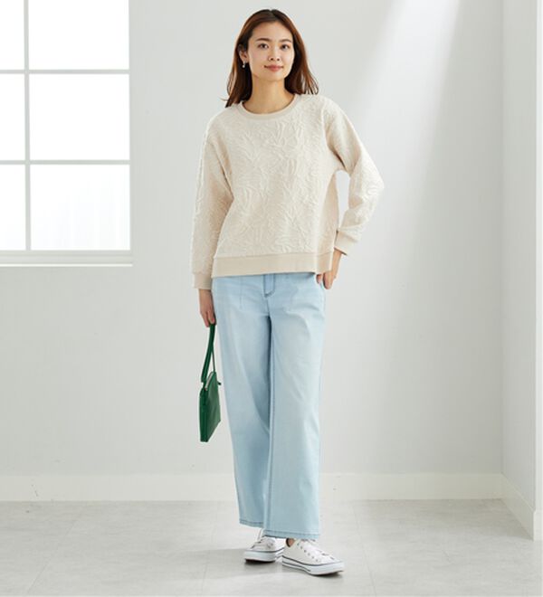 BELLUNA（ベルーナ）の「花柄ふくれジャカード素材プルオーバー（カットソー）」｜詳細画像