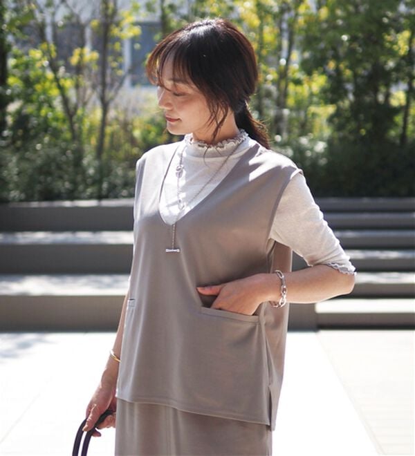 BELLUNA（ベルーナ）の「機能付ジョーゼット素材ベストセットアップ（セットアップ）」｜詳細画像