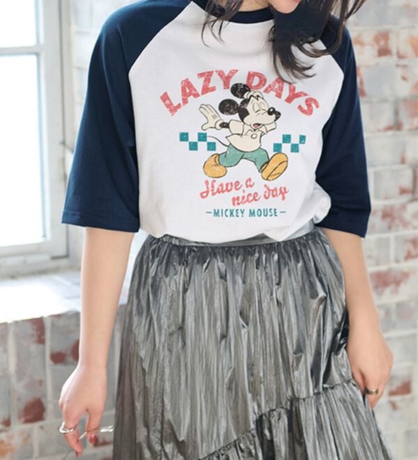 BELLUNA（ベルーナ）の「＜Ｄｉｓｎｅｙ＞【ミッキー】プリント７分丈ラグランＴシャツ（カットソー）」｜詳細画像