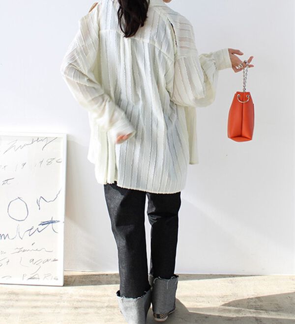 GeeRA（ジーラ）の「きらきらシアーストライプジャカードシャツ（シャツ）」｜詳細画像