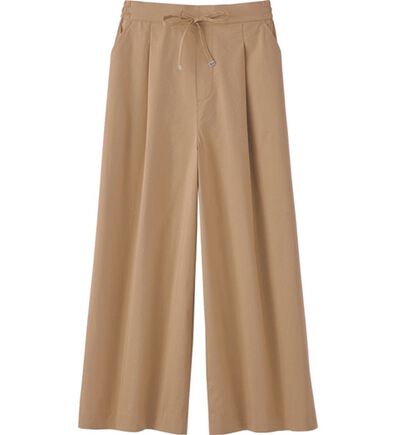 BELLUNA（ベルーナ）の「サラリ綿混タック入りキュロットパンツ（クロップドパンツ）」