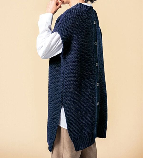 VINNO（ヴィノ）の「大人のケーブル柄ベストチュニック（ベスト）」｜ネイビー