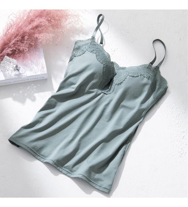 YU'NOW（ユナウ）の「ピーチ起毛ブラキャミ（ブラトップ・カップ付きインナー）」｜詳細画像