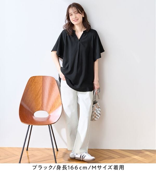 Viola e Viola（ヴィオラ エ ヴィオラ）の「【選べる２丈】さらっと涼感フレアスリーブブラウス（ブラウス）」｜詳細画像