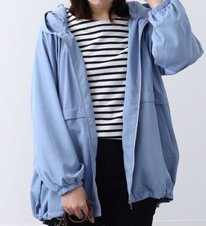 BELLUNA（ベルーナ）の「スピンドル使いフードブルゾン（ブルゾン）」｜ブルー