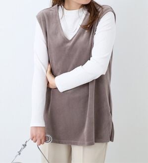 BELLUNA（ベルーナ）の「ベロア素材ベストアンサンブル（アンサンブル）」｜モカ