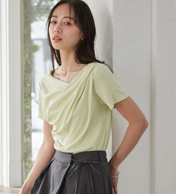 RANAN（ラナン）の「【ひんやり／着映え】上品ドレープリブＴシャツ（カットソー）」｜詳細画像