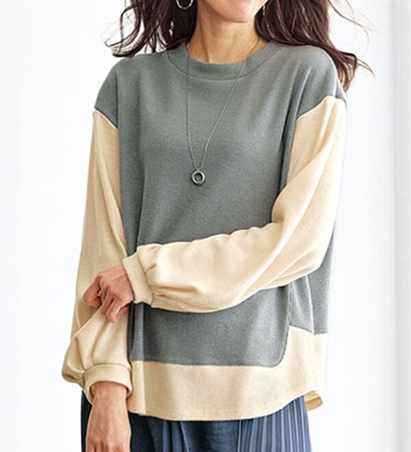 BELLUNA（ベルーナ）の「あぜ素材配色デザインプルオーバー（カットソー）」｜杢グレー系