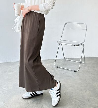 GeeRA（ジーラ）の「【着回し力◎】楽ちんすっきり見え！リブロングスカート（ロングスカート）」