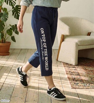 「＜Ｄｉｓｎｅｙ＞【ミッキー】裏メッシュ刺しゅう使いクロプトパンツ（その他パンツ）」