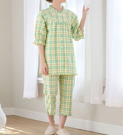 LAVIENNE（ラヴィエンヌ）の「サラッと涼感、綿１００％サッカーパジャマ（パジャマ・ルームウェア）」