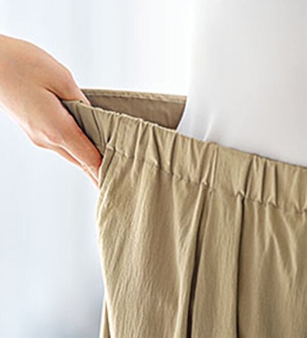 BELLUNA（ベルーナ）の「【初めてでも失敗しにくい！】艶消しシルキーカーブパンツ（ワイドパンツ・ガウチョ）」｜詳細画像