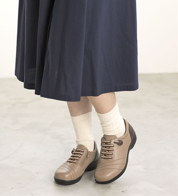 ルフラン（ルフラン）の「＜ラシーナリュクス＞４Ｅ牛革甲ゴムシューズ（スニーカー）」｜詳細画像