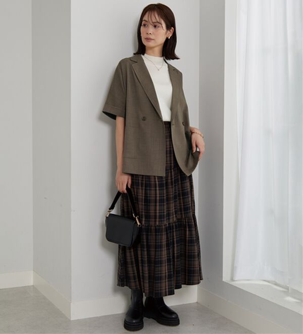 BELLUNA（ベルーナ）の「麻調素材ダブルテーラードジャケット（テーラードジャケット）」｜詳細画像