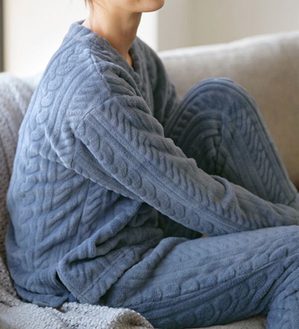 YU'NOW（ユナウ）の「ケーブルニット風フリースルームウェアセット（パジャマ・ルームウェア）」｜詳細画像