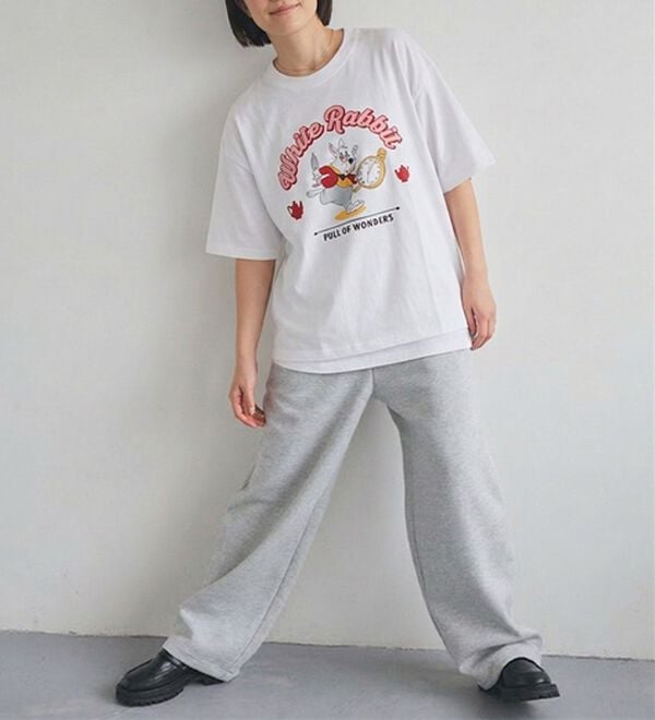 「＜Ｄｉｓｎｅｙ＞【不思議の国のアリス・白ウサギ】プリントボックスシルエットＴシャツ（Tシャツ）」｜詳細画像