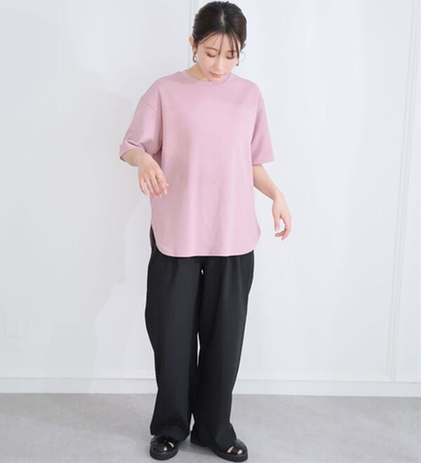 A HAPPY MARILYN（アハッピーマリリン）の「【Ｍ～８Ｌ】【ハッピーさらりん】裾ラウンド五分袖Ｔシャツ（Tシャツ）」｜詳細画像