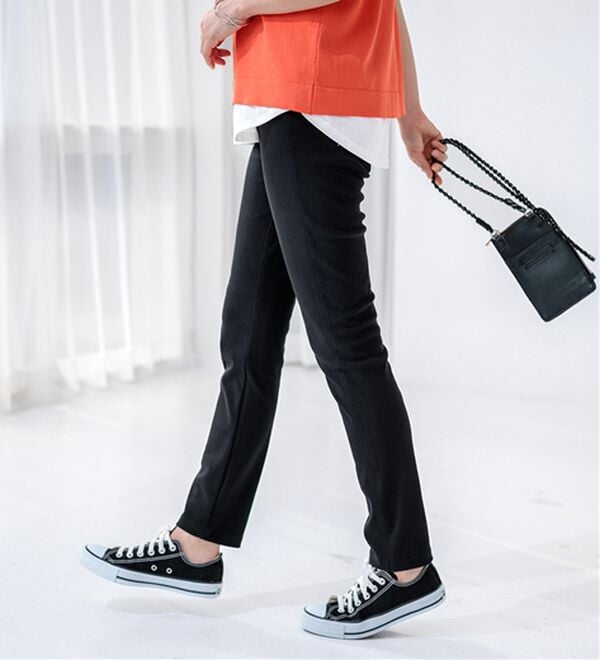 BELLUNA（ベルーナ）の「美ストレッチ素材レギンスパンツ（スパッツ・レギンス）」｜詳細画像