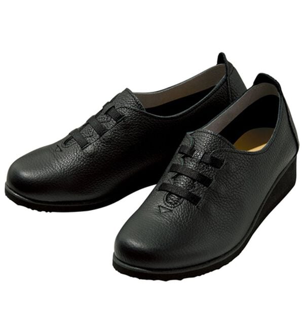 ルフラン（ルフラン）の「＜フィグリーノ＞ソフトレザーのサテンゴムシューズ（フラットシューズ）」｜ブラック