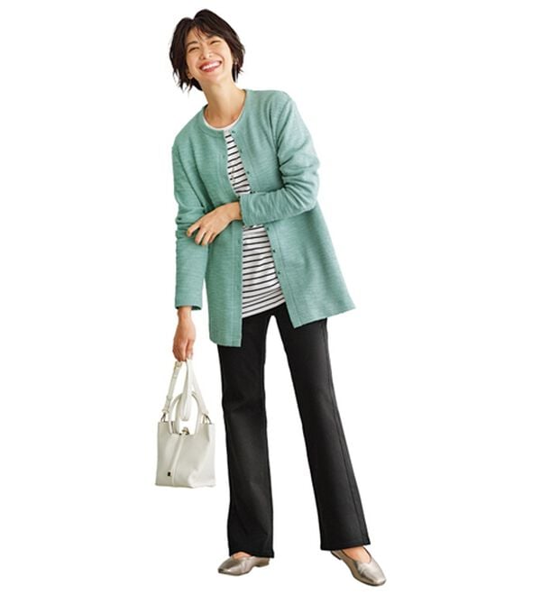 BELLUNA（ベルーナ）の「裏起毛セミフレアーデニムパンツ（フルレングスパンツ）」｜詳細画像